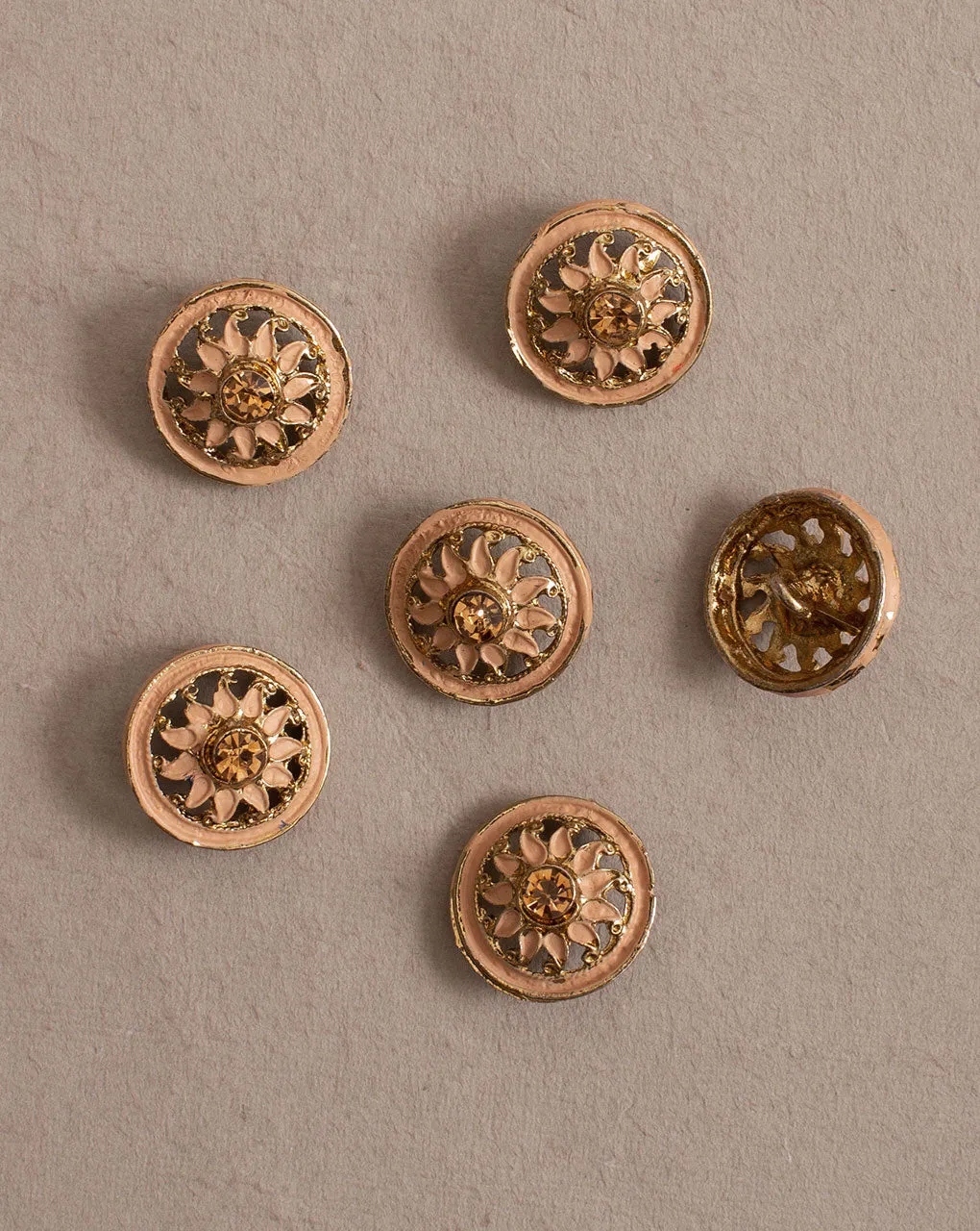 Antique Metal Casting Button ( Set Of 4 )