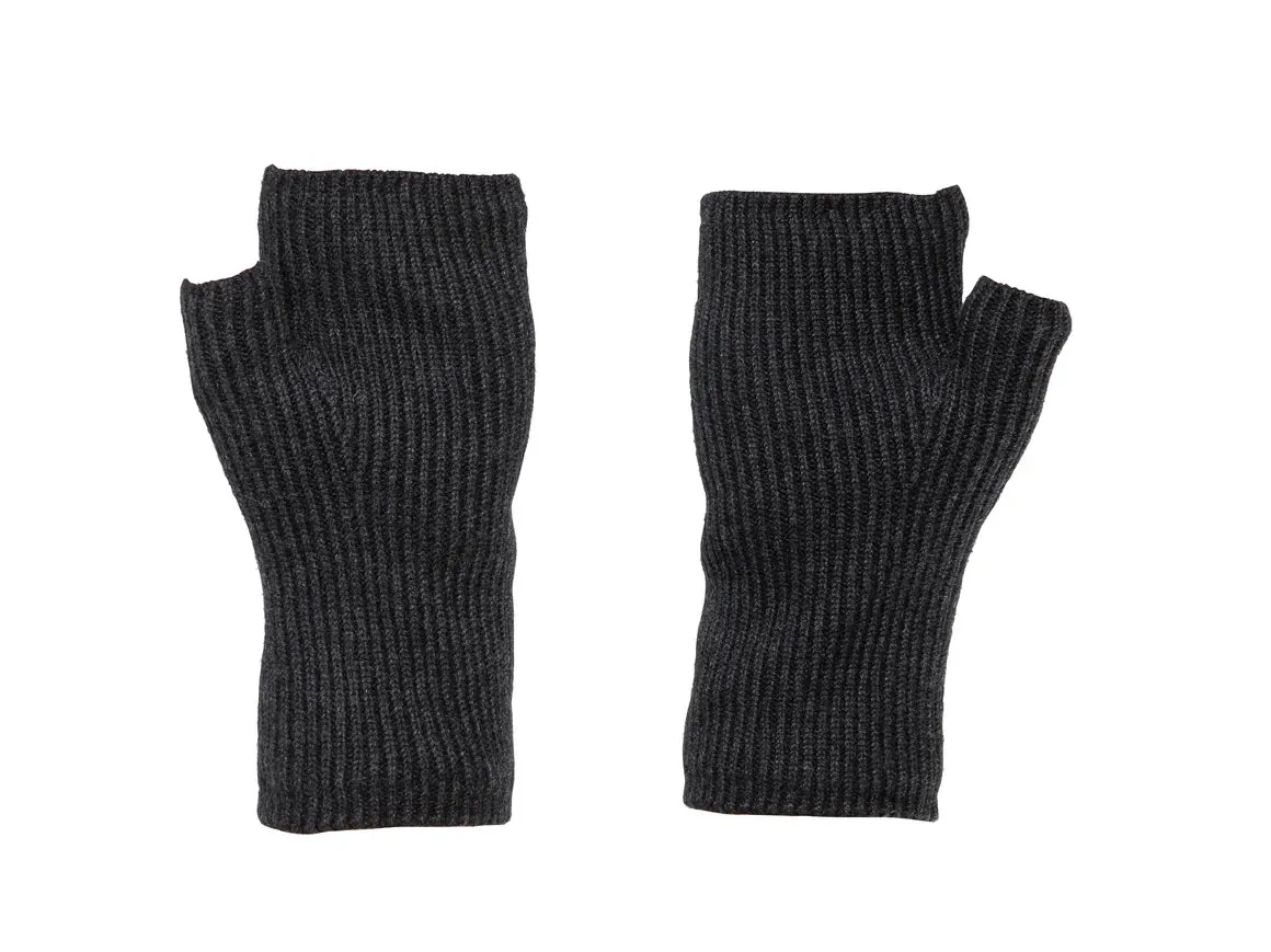 BACK ON TRACK ASH KNITTED WRIST GAITERS - DARK GREY