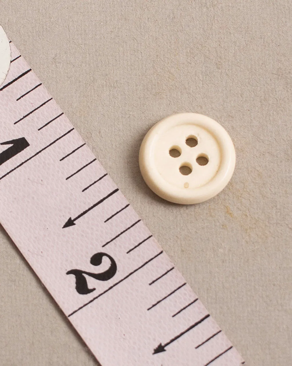 Bone Button ( Set Of 6 )