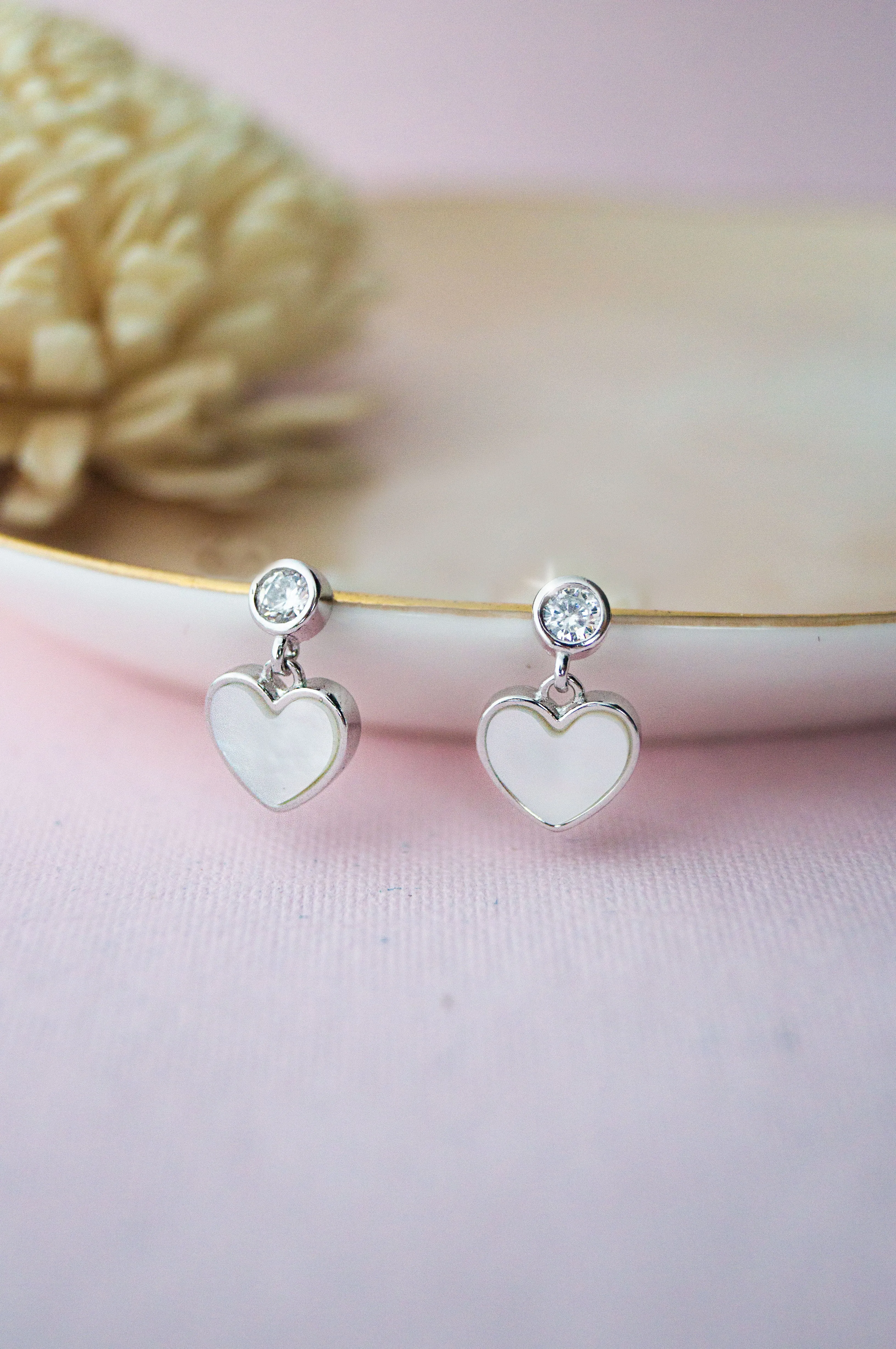 Dainty Mother-Of-Pearl Heart Sterling Silver Necklace Set