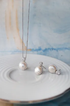 Pearl With A Bling Sterling Silver Pendant Set