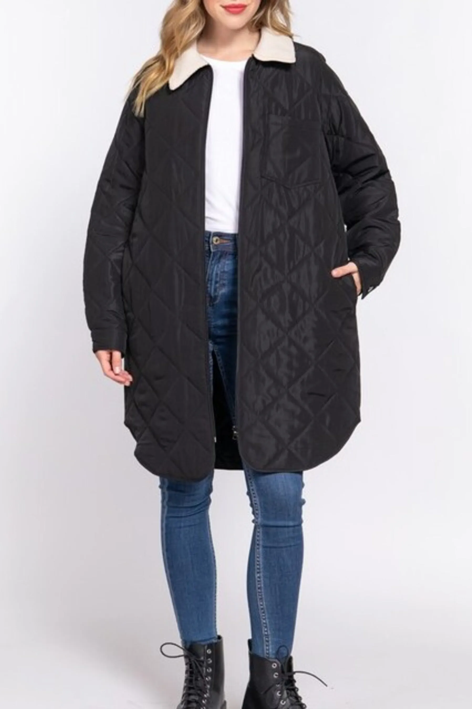 Women's Long sleeve fur collar detail quilted puffer long zip up jacket